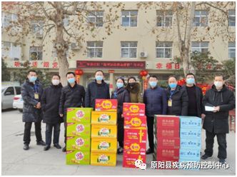 抗擊疫情,愛心人士在行動(dòng)
