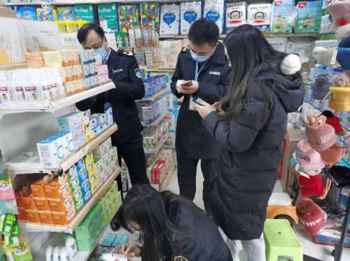 嬰兒用抑菌霜成 大頭娃娃 選購(gòu)護(hù)膚品,你一定要知道這些事......