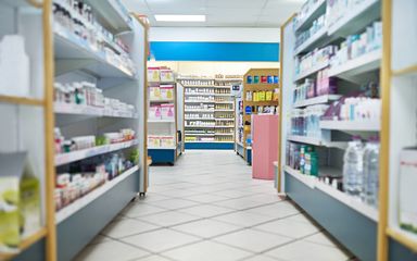 進(jìn)價0.6元的口罩賣1元,這家藥店該不該罰?